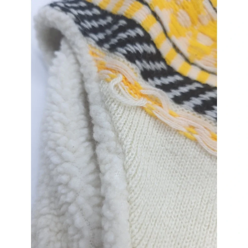 Boston Bruins Peruvian Snow Hat/ Chullo, Black & Gold